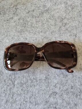 Brown Tortoiseshell Women's Oversized Sunglasses